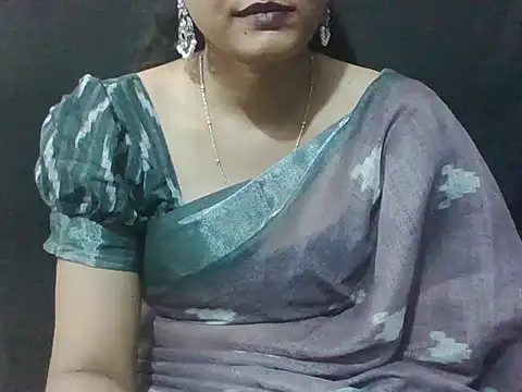 Snapshot of sugandha_bhabhi chatting on May 2026 04:56:01 PM sugandha bhabhi online show from May 2026 04:56:01 PM