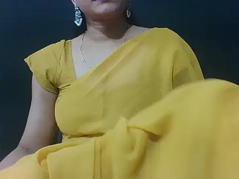 Snapshot of sugandha_bhabhi chatting on May 2026 04:37:02 PM sugandha bhabhi online show from May 2026 04:37:02 PM