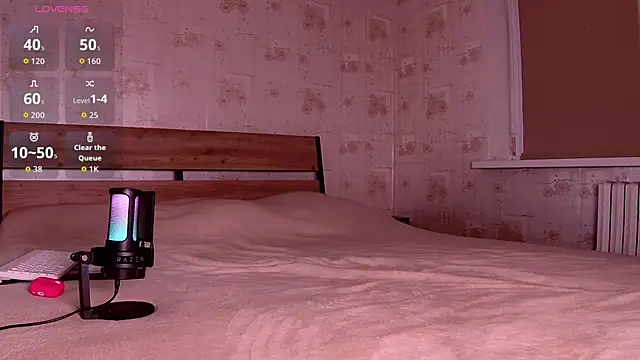 Li1 Kitty online show from November 2025 11:27:01 AM