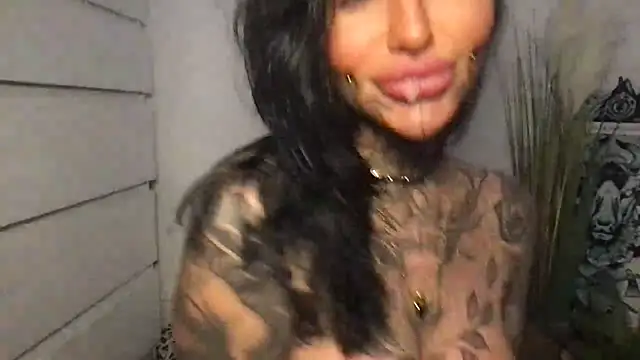 Peaches and the Cream online show from March 2026 12:41:02 PM