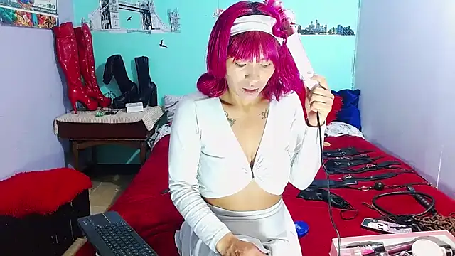 millygrey online show from October 2025 03:24:01 PM