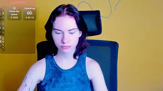 Snapshot of Fiona_Night chatting on July 2026 11:23:02 AM Fiona Night online show from July 2026 11:23:02 AM