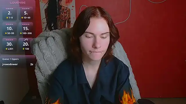 Snapshot of Fiona_Night chatting on July 2026 11:25:02 PM Fiona Night online show from July 2026 11:25:02 PM