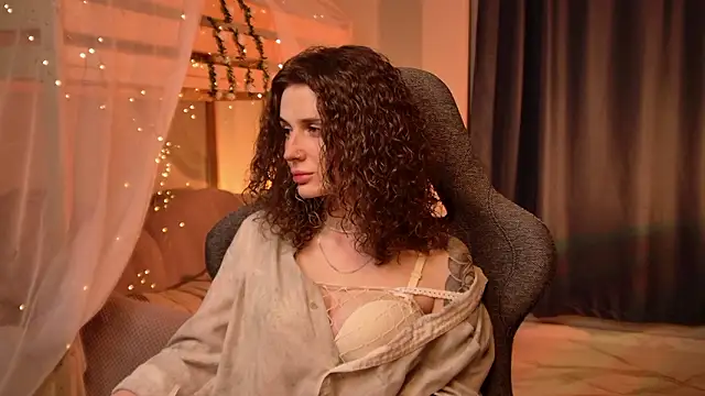 OliviaMcClean online show from February 2026 07:47:02 PM