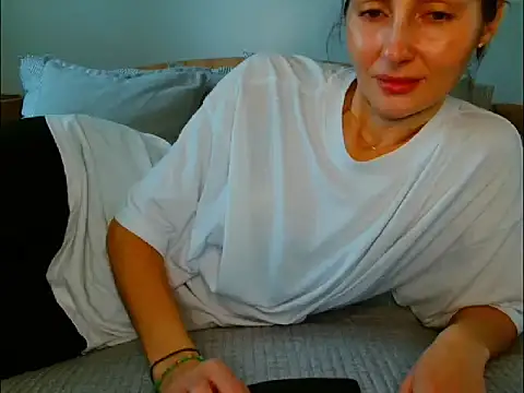 Irina9793 online show from May 2026 05:59:01 AM