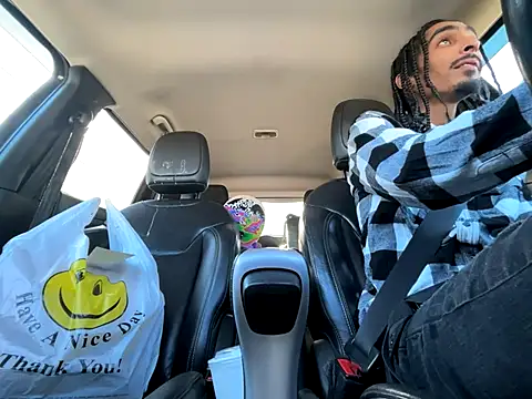 Snapshot of bigjayy1000 chatting on November 2025 08:22:02 PM bigjayy1000 online show from November 2025 08:22:02 PM