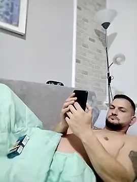 iurinicola online show from November 2025 09:24:02 PM