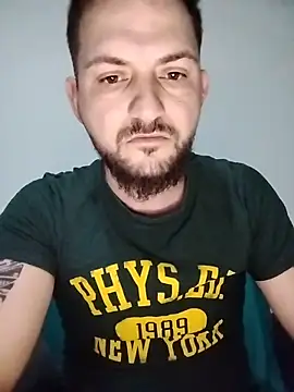 iurinicola online show from February 2026 10:49:01 PM