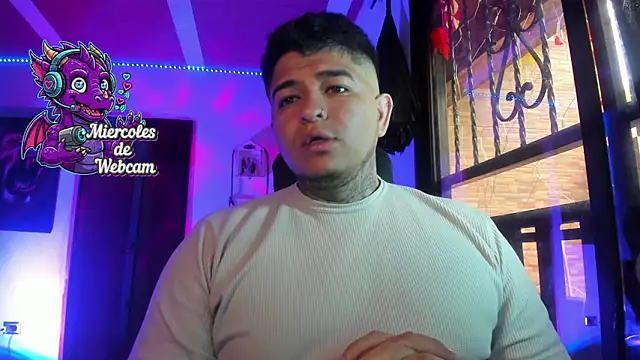 Snapshot of Strip_Classes_Col chatting on November 2025 03:01:02 PM Strip Classes Col online show from November 2025 03:01:02 PM