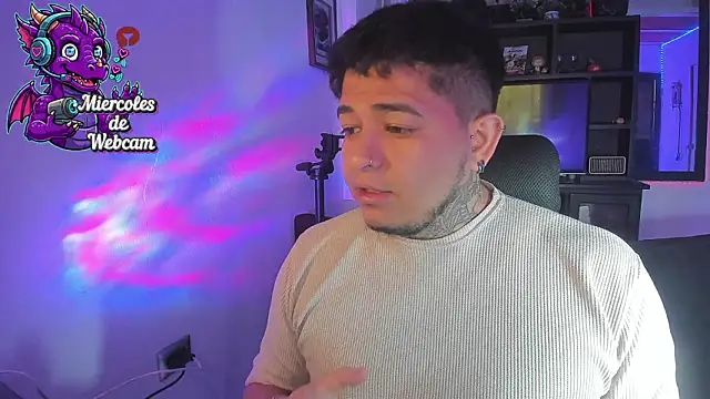 Snapshot of Strip_Classes_Col chatting on January 2026 03:06:01 PM Strip Classes Col online show from January 2026 03:06:01 PM