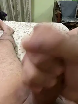 Snapshot of harddick_7271 chatting on September 2025 12:37:02 AM harddick 7271 online show from September 2025 12:37:02 AM