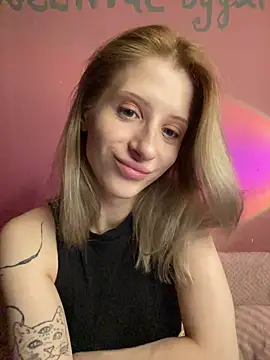 amorearte m online show from December 2025 02:48:01 PM