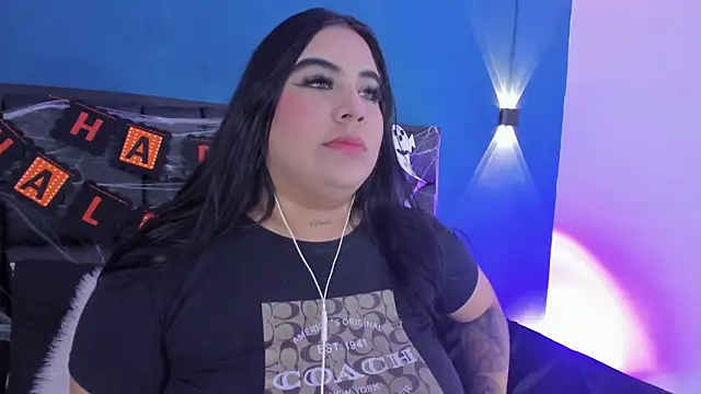 DANESKA HILLER online show from November 2025 07:38:01 PM