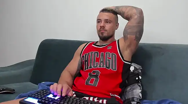 Tiberius hunk online show from March 2025 07:10:01 AM