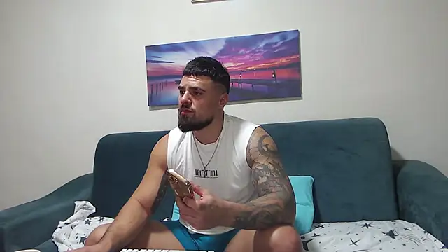 Tiberius hunk online show from October 2025 04:02:01 PM