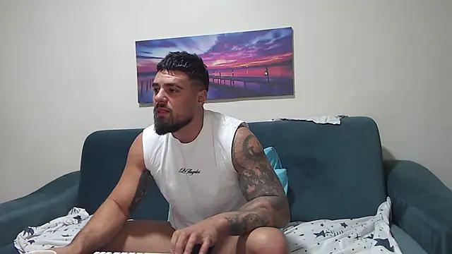 Tiberius hunk online show from October 2025 05:05:01 AM