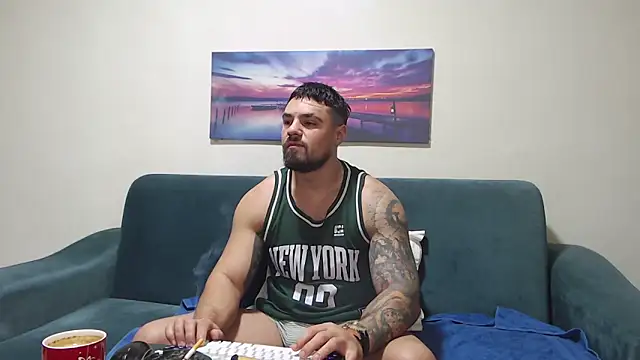 Tiberius hunk online show from December 2025 05:04:02 AM