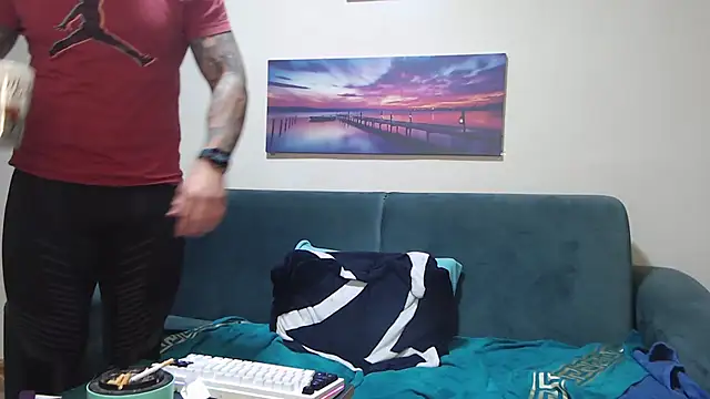 Tiberius hunk online show from January 2026 07:26:02 PM