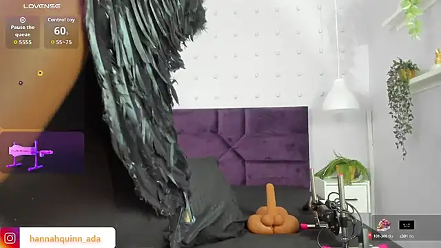 Snapshot of Hanaahquinn chatting on October 2025 11:55:02 AM Hanaahquinn online show from October 2025 11:55:02 AM