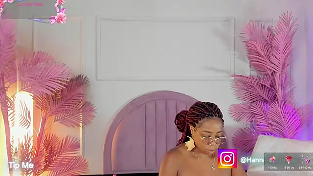 Hanaahquinn online show from April 2026 11:36:01 AM