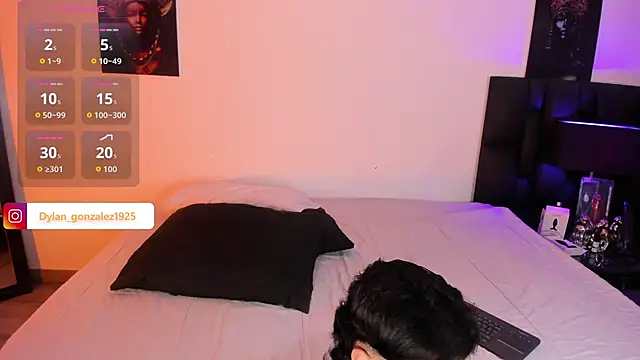 Snapshot of Dylan_Turnerr chatting on May 2026 04:08:01 AM Dylan Turnerr online show from May 2026 04:08:01 AM