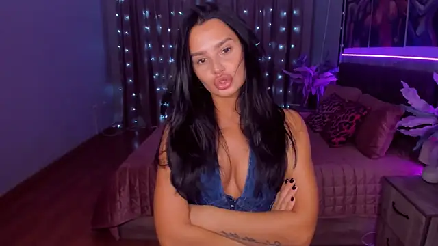 DanaSincere online show from March 2025 06:57:01 AM