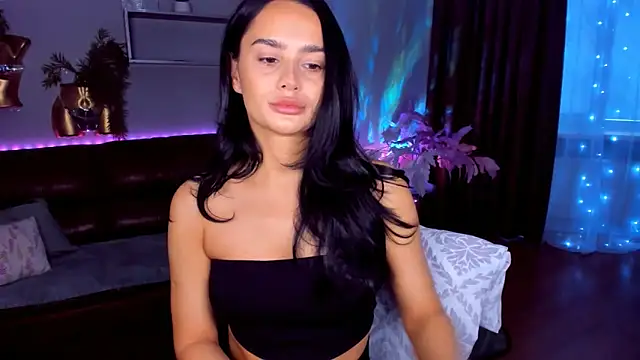 Snapshot of DanaSincere chatting on May 2026 03:57:02 AM DanaSincere online show from May 2026 03:57:02 AM