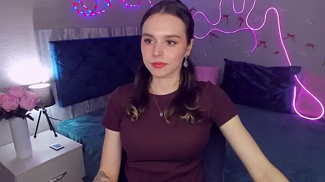 EmelyMason online show from April 2026 05:40:01 AM