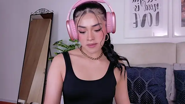 SaritaBratz online show from March 2026 08:49:03 PM