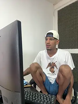 Miguel bigcock online show from May 2026 02:05:01 PM