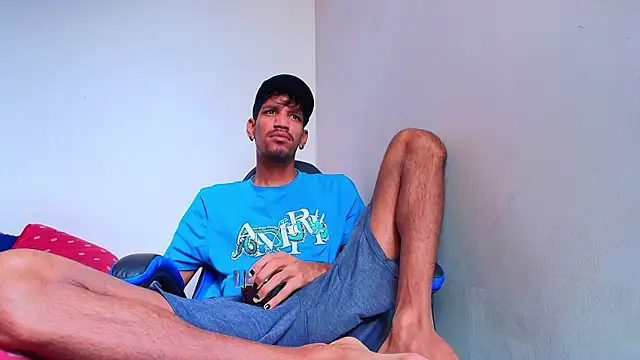Miguel bigcock online show from June 2026 01:59:02 PM