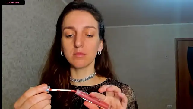 Snapshot of desired_zzoya chatting on April 2026 01:52:02 PM desired zzoya online show from April 2026 01:52:02 PM