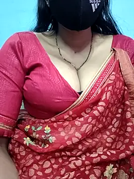 Sexyradha  online show from February 2026 04:44:02 PM