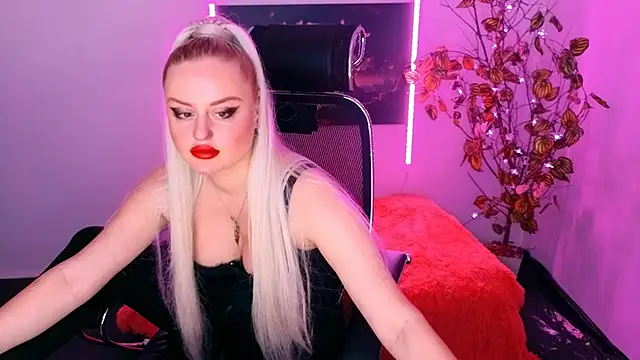 Miss Alice Silver online show from October 2025 04:13:01 PM