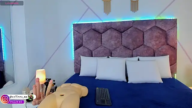 aurora collinss  online show from September 2025 12:27:02 PM