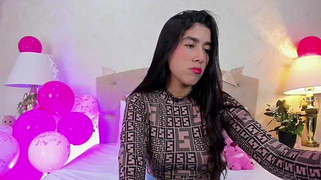 Mia Montess online show from March 2026 12:38:01 PM