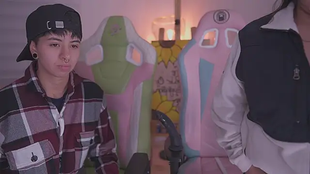 tommy blue online show from November 2025 02:54:02 AM