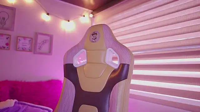 tommy blue online show from February 2026 12:57:02 PM