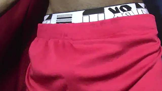 Snapshot of BossPlaya98 chatting on February 2026 07:34:02 AM BossPlaya98 online show from February 2026 07:34:02 AM