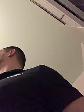 Snapshot of Maxpeins chatting on March 2026 02:23:02 PM Maxpeins online show from March 2026 02:23:02 PM