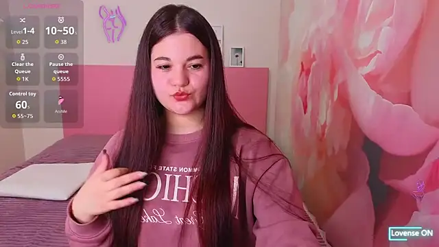 ElinaMils online show from April 2026 06:05:02 AM