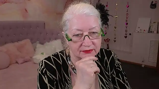Maya Mayflower online show from March 2025 03:21:01 PM