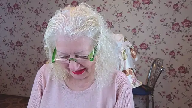 Maya Mayflower online show from October 2025 04:13:01 AM