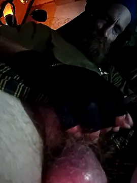 Snapshot of SirJonBradley chatting on September 2025 10:45:02 PM SirJonBradley online show from September 2025 10:45:02 PM