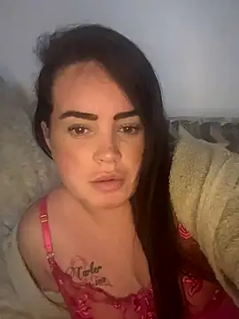 Sophie 23XX online show from November 2025 05:13:02 PM