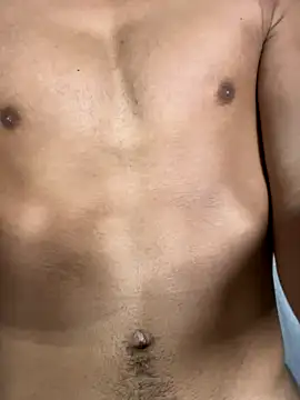 maxx777 online show from November 2025 06:34:01 PM