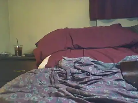 Snapshot of smooothbb chatting on March 2025 03:09:02 AM smooothbb online show from March 2025 03:09:02 AM