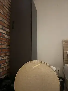 hello038038 online show from November 2025 02:39:01 PM