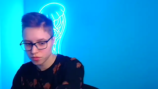 Bella Swannn online show from March 2025 06:12:02 PM