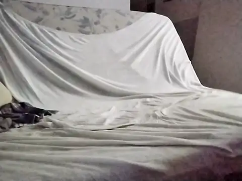 Snapshot of coolbrady17 chatting on March 2025 08:49:01 PM coolbrady17 online show from March 2025 08:49:01 PM